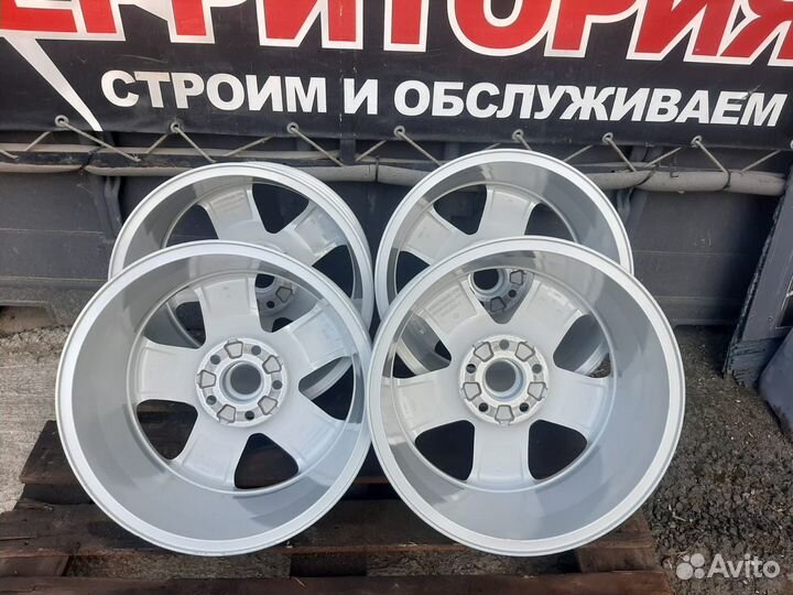 Диски литые R18 (ком-т 4шт) Grand Cherokee WK2