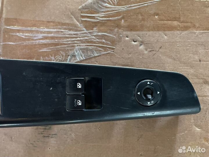 Накладка обшивки двери Kia Cee'd 1 (2007-2012г