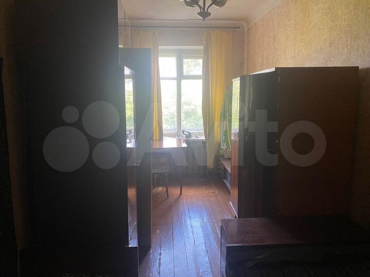 2-к. квартира, 43 м², 2/4 эт.