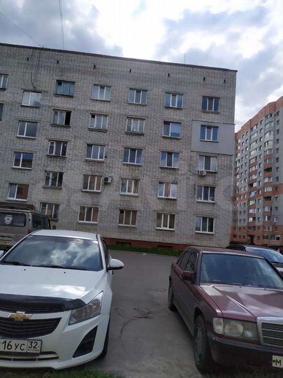 Комната 13 м² в 1-к., 1/5 эт.