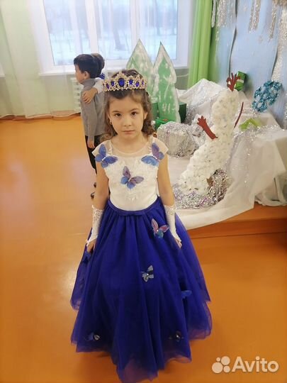 Продам платье на девочку