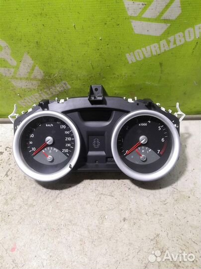 Панель приборов Рено Меган 2