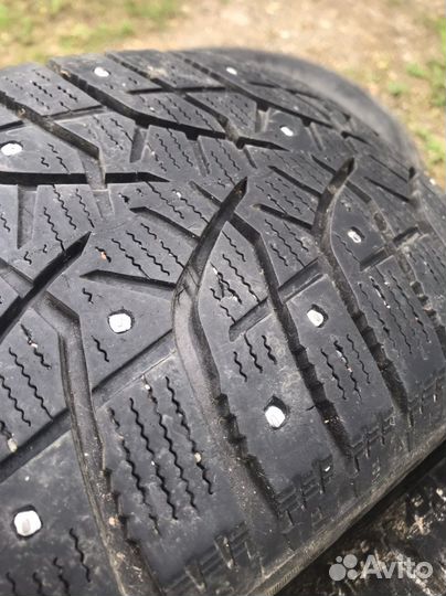 Bridgestone Blizzak Spike-02 205/55 R16