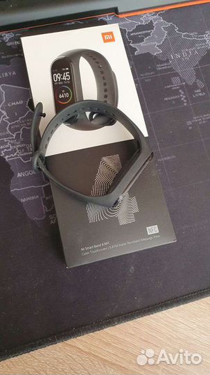 Фитнес-браслет Xiaomi Mi Smart Band 4 NFC