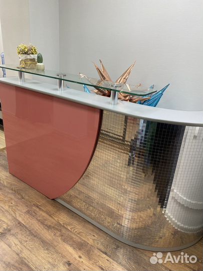 Стойка администратора бу