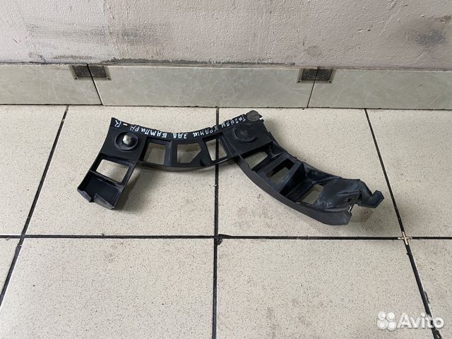 Кронштейн бампера задний правый Volkswagen Tiguan