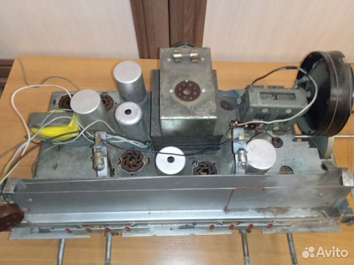 Запчасти от радиолы Урал 57