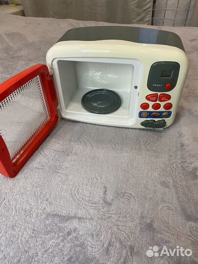 Игрушечная микроволновка