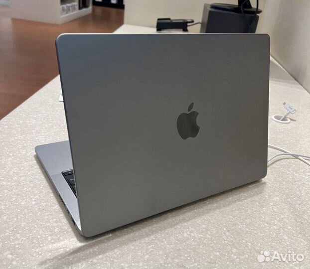 MacBook Pro 14 M1 Pro