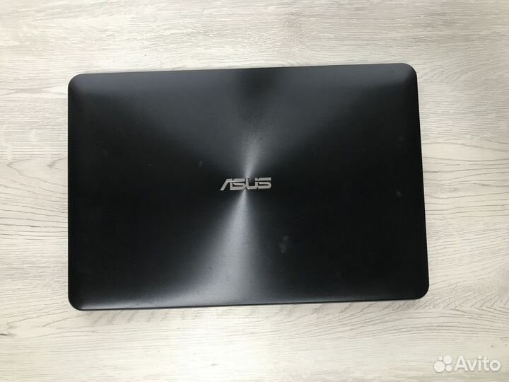 Ноутбук Asus X555U i5-6200U/12GB/GeForce 940M 2GB