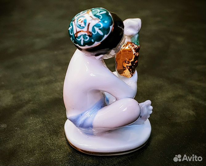 Мальчик с виноградом. лфз