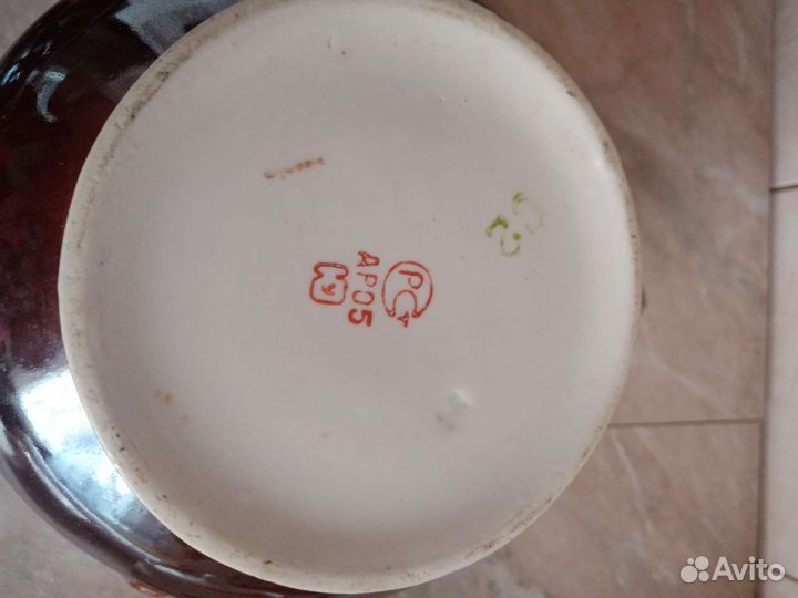 Заварочный и доливочный чайники новые