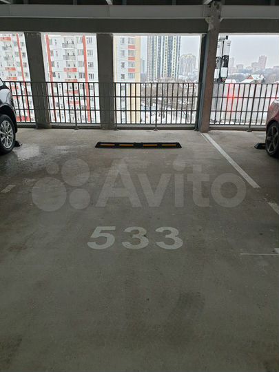 Машиноместо, 19 м²