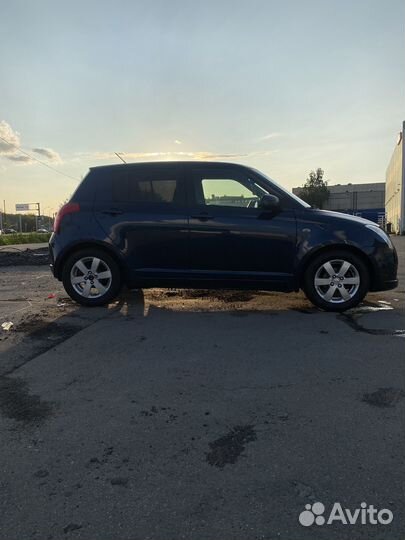 Suzuki Swift 1.5 AT, 2008, 279 150 км