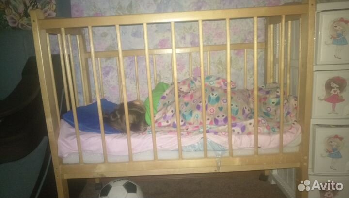 Детская кроватка