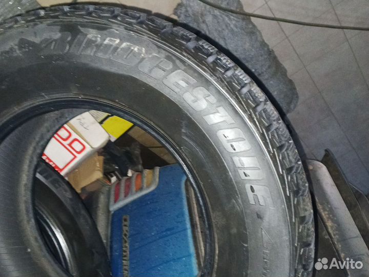 Bridgestone Ice Cruiser 5000 275/65 R17 115T