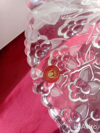 Вазы для цветов хрустальные и деревянные