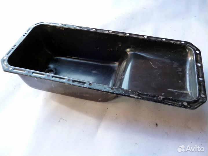 Картер маслянный урал