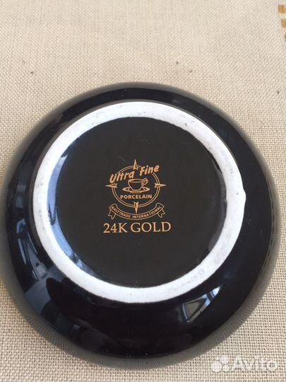 Пепельница с аплекацией золото. Япония