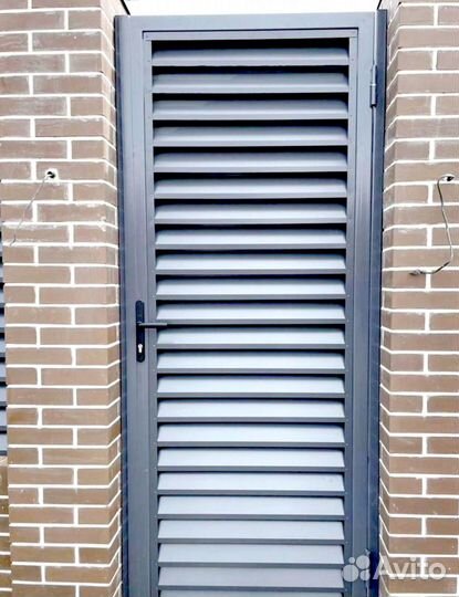 Гибкий кирпич широкоформат на сетке