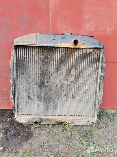 Радиатор бу на газ 53