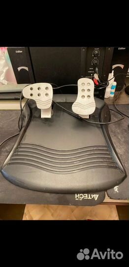 Игровой руль