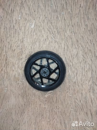 Колесо для трюкового самоката