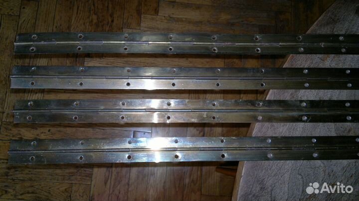 Петли рояльные