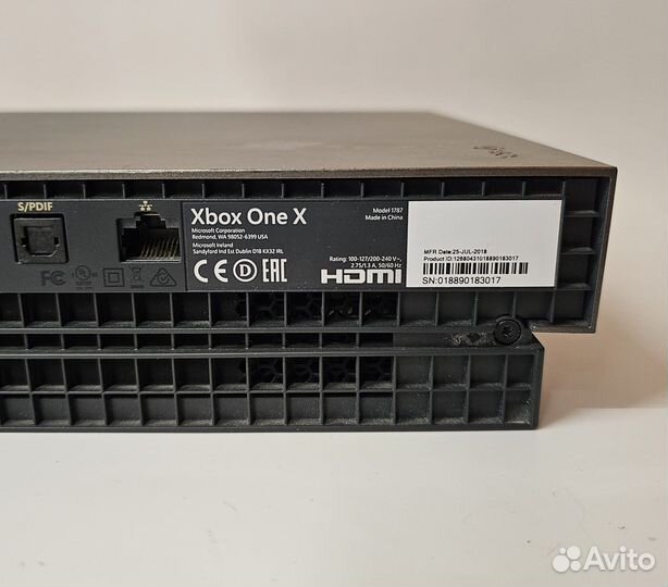 Игровая консоль Xbox One X 1тб; id:MT