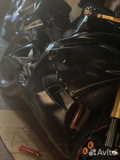Yamaha R6
