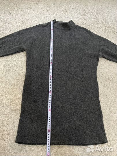 Платье теплое на весну XS/S