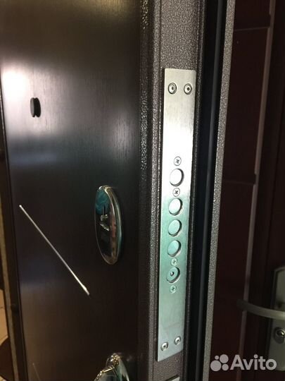 Замена замков, ремонт, вскрытие замков/установка