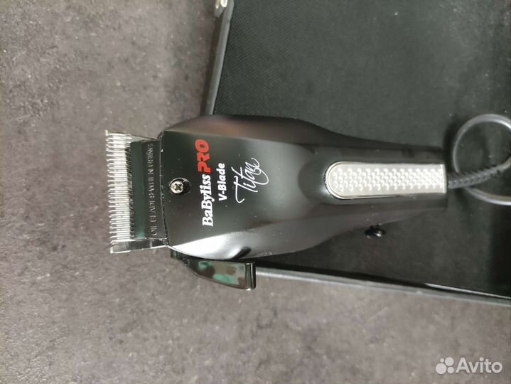 Машинка для стрижки волос профессиональная