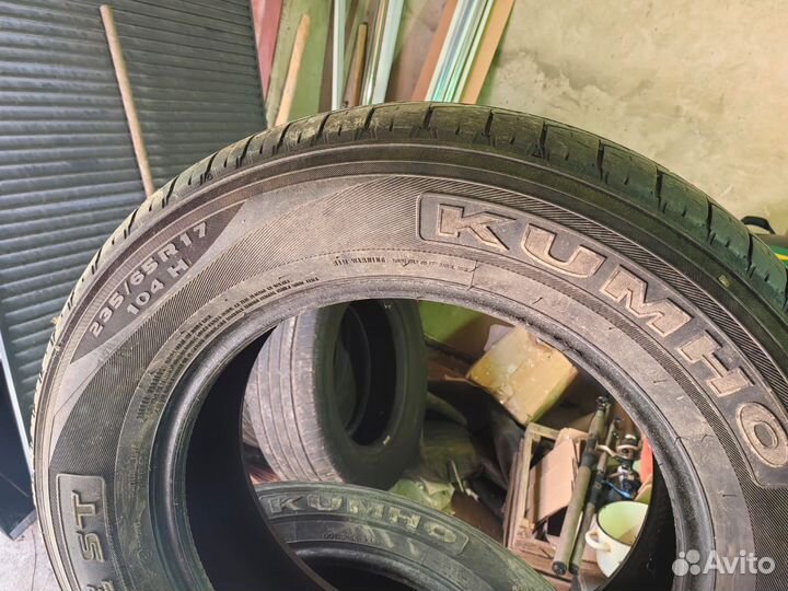 Kumho 722 235/65 R17