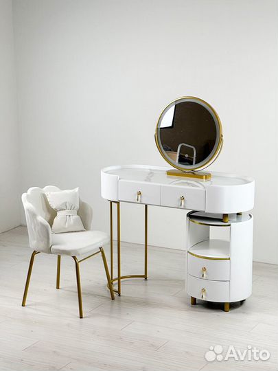 Туалетный столик с зеркалом diamond 100