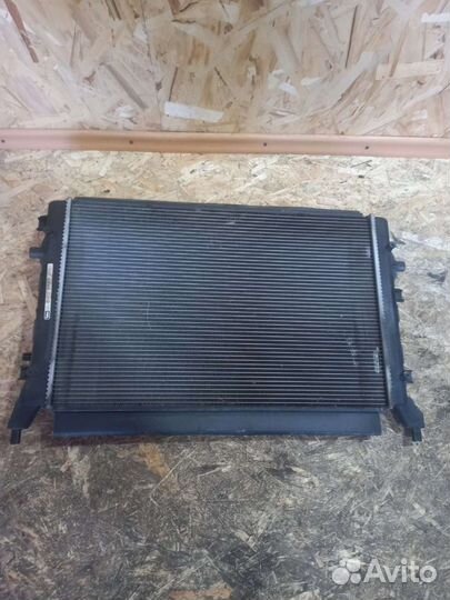 Радиатор Охлаждения Гольф 6 Октавия А5 1K0121251BN
