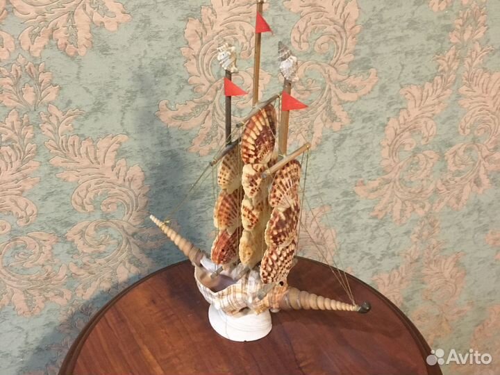 Кораблик из ракушек