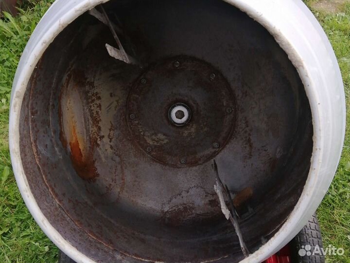 Бетономешалка бу