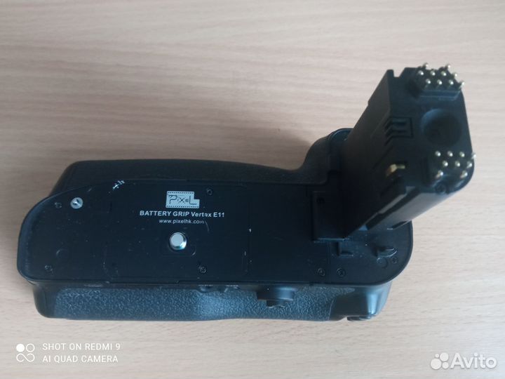 Батарейный блок Vertax E11 для Canon