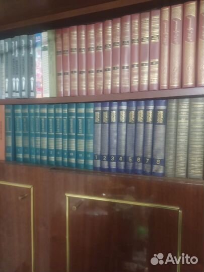 Продам книги оптом