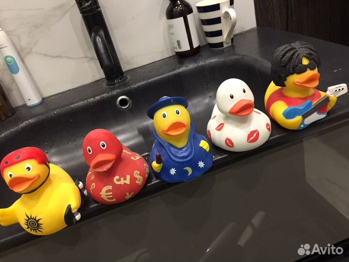 Уточка резиновая