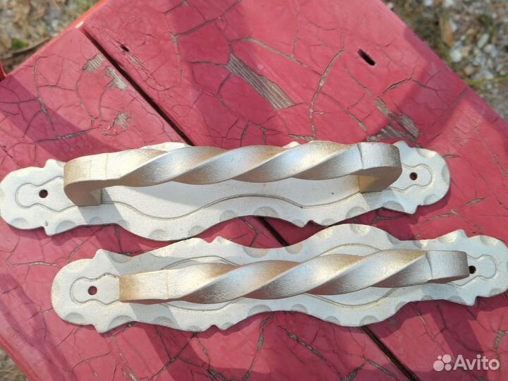 Ручка металлическая