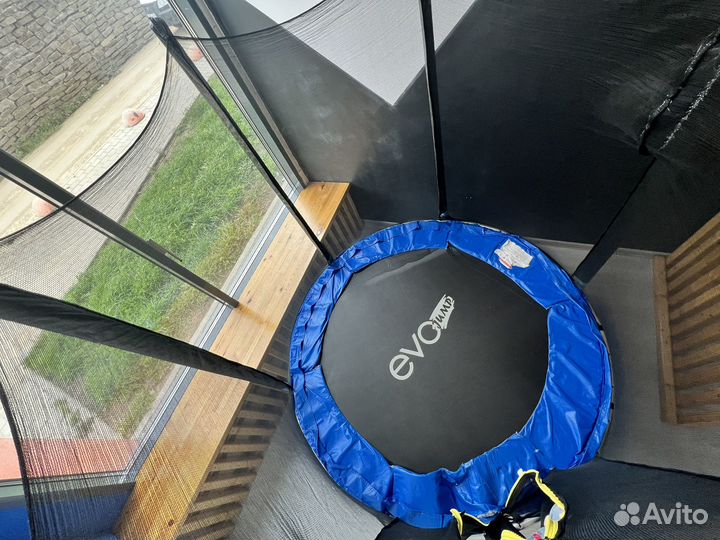 Батут большой с сеткой. До 120 кг