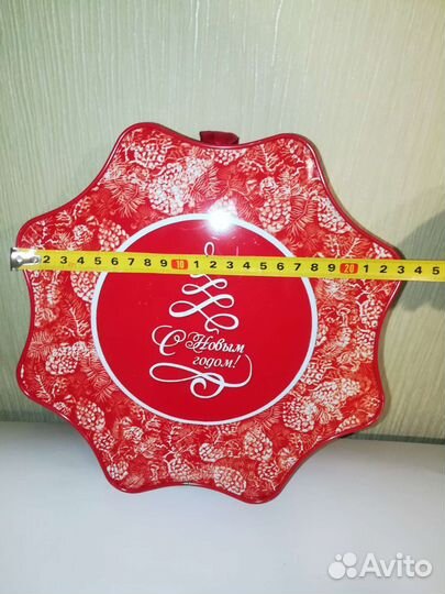 Коробка для подарка жестяная