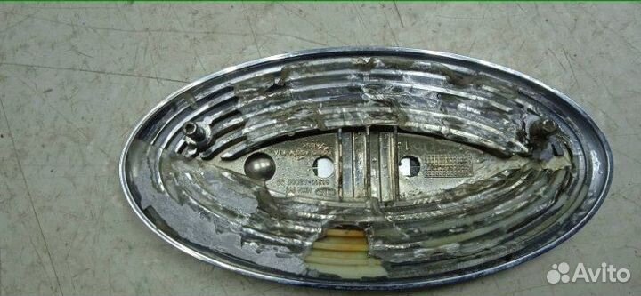 Эмблема передняя Kia Ceed JD G4FG 2014