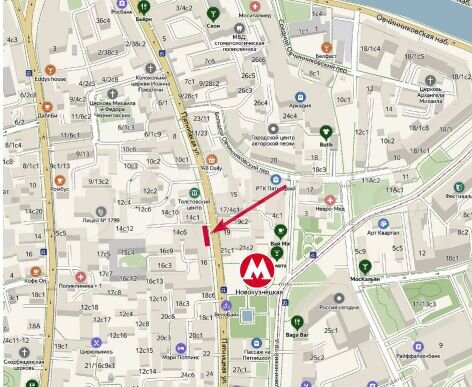 Площадь торговая у метро