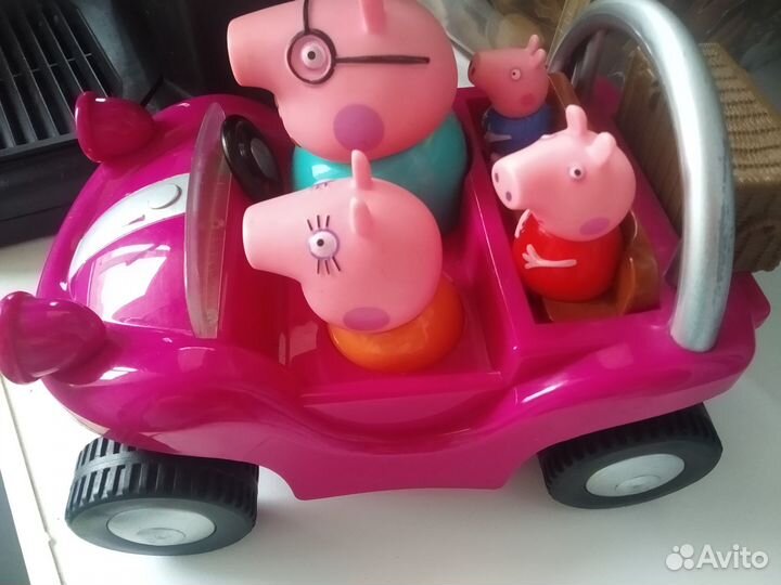 Машинка со свинкой Пеппой