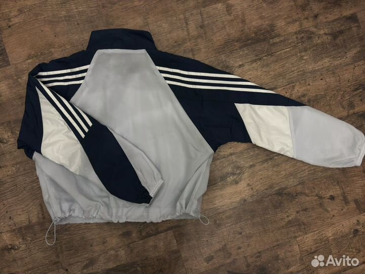 Спортивный костюм adidas