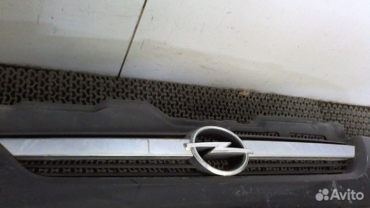 Бампер Opel Corsa C, 2005