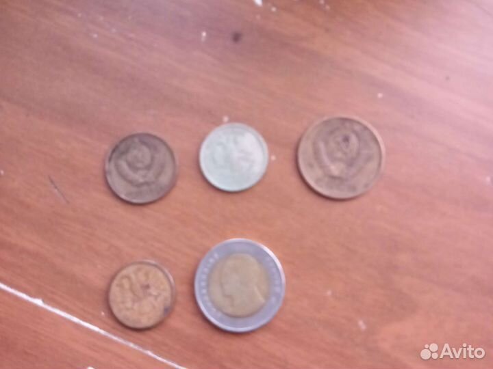 Продам монеты